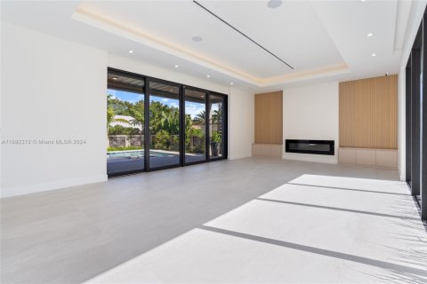 Villa ou maison à vendre à Fort Lauderdale, Floride: 5 chambres № 1441424 - photo 7
