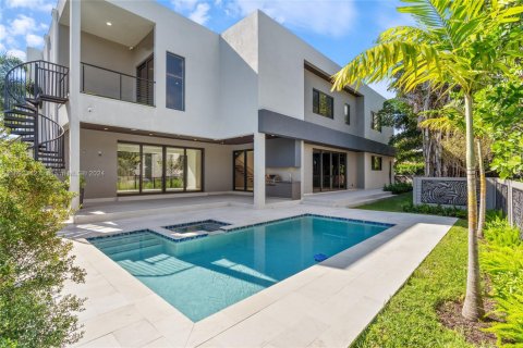Villa ou maison à vendre à Fort Lauderdale, Floride: 5 chambres № 1441424 - photo 15