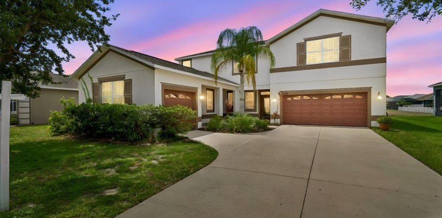 Villa ou maison à Riverview, Floride 4 chambres, 278.61 m2 № 2219538