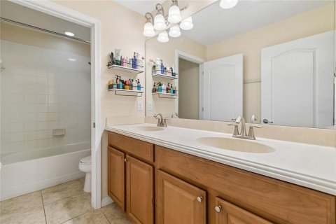 Villa ou maison à vendre à Riverview, Floride: 4 chambres, 278.61 m2 № 2219538 - photo 30