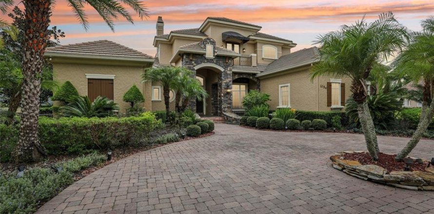 Villa ou maison à Lake Mary, Floride 5 chambres, 523.23 m2 № 1914893