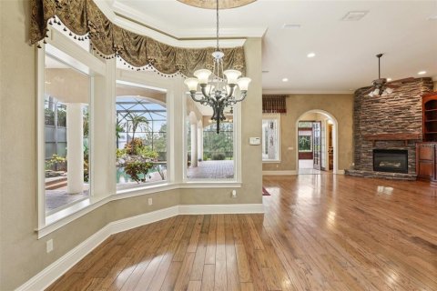 House in Lake Mary, Florida 5 bedrooms, 523.23 sq.m. № 1914893 - photo 15