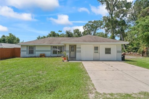Casa en venta en Summerfield, Florida, 3 dormitorios, 125.6 m2 № 1798603 - foto 1
