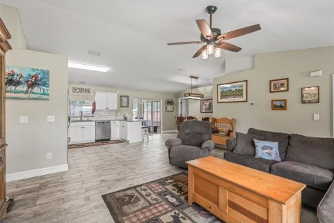 Casa en venta en Summerfield, Florida, 3 dormitorios, 125.6 m2 № 1798603 - foto 5