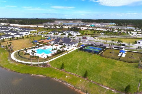 Casa en venta en Port St. Lucie, Florida, 3 dormitorios, 153.66 m2 № 2077621 - foto 9