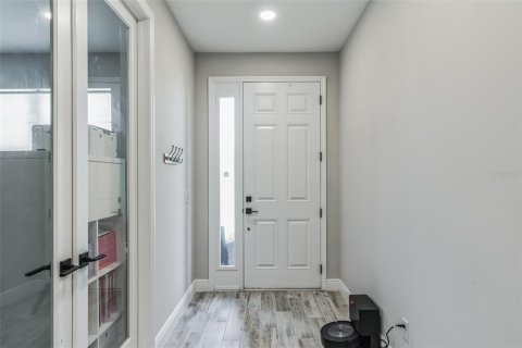 House in Melbourne, Florida 4 bedrooms, 291.99 sq.m. № 2210004 - photo 15