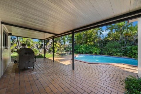 Casa en venta en Palmetto Bay, Florida, 3 dormitorios, 136.01 m2 № 1983894 - foto 28