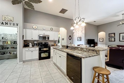 Casa en venta en Leesburg, Florida, 2 dormitorios, 192.4 m2 № 1593159 - foto 11