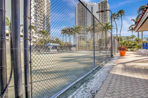 Copropriété à vendre à Aventura, Floride: 2 chambres, 126.44 m2 № 1832379 - photo 22
