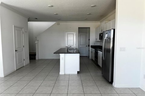 Townhouse in Wesley Chapel, Florida 3 bedrooms, 167.87 sq.m. № 2103032 - photo 18