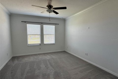 Townhouse in Wesley Chapel, Florida 3 bedrooms, 167.87 sq.m. № 2103032 - photo 24