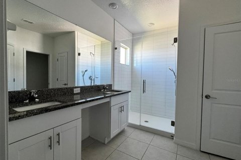 Townhouse in Wesley Chapel, Florida 3 bedrooms, 167.87 sq.m. № 2103032 - photo 25