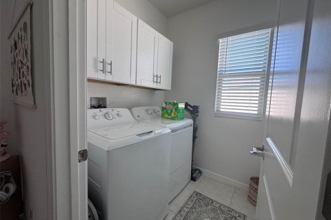 Townhouse in Wesley Chapel, Florida 3 bedrooms, 167.87 sq.m. № 2103032 - photo 27