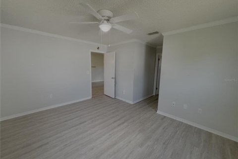 House in Ocala, Florida 2 bedrooms, 106.28 sq.m. № 2379425 - photo 17