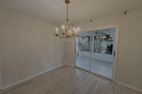 House in Ocala, Florida 2 bedrooms, 106.28 sq.m. № 2379425 - photo 7