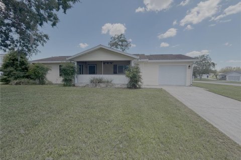 House in Ocala, Florida 2 bedrooms, 106.28 sq.m. № 2379425