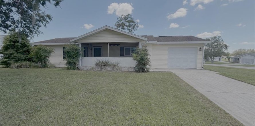 House in Ocala, Florida 2 bedrooms, 106.28 sq.m. № 2379425