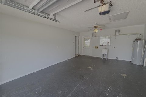 House in Ocala, Florida 2 bedrooms, 106.28 sq.m. № 2379425 - photo 27