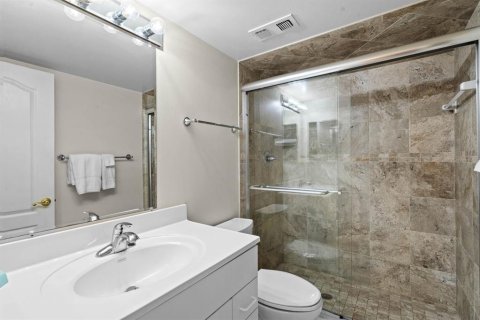 Condominio en alquiler en New Smyrna Beach, Florida, 2 dormitorios, 97.08 m2 № 1564435 - foto 16