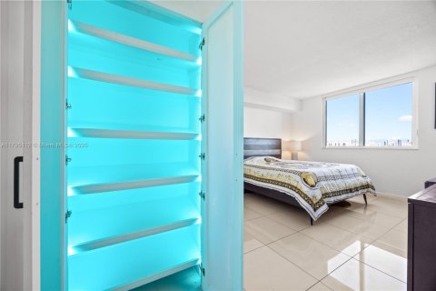 Condominio en venta en Miami, Florida, 2 dormitorios № 1937901 - foto 29