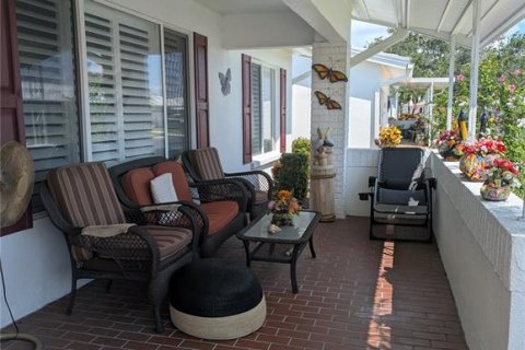 House in Pinellas Park, Florida 2 bedrooms, 164.99 sq.m. № 1873930 - photo 3