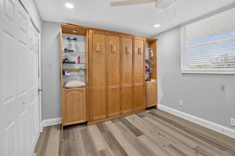 Condo in Boynton Beach, Florida, 2 bedrooms  № 2262973 - photo 27
