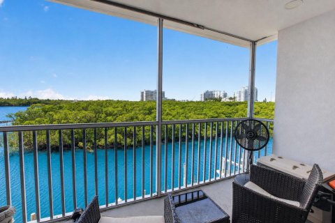 Condo in Boynton Beach, Florida, 2 bedrooms  № 2262973 - photo 24
