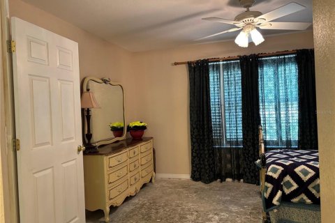 Casa en venta en Fanning Springs, Florida, 3 dormitorios, 115.38 m2 № 1876054 - foto 9