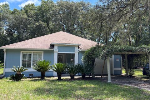 Casa en venta en Fanning Springs, Florida, 3 dormitorios, 115.38 m2 № 1876054 - foto 1