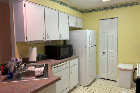 Casa en venta en Fanning Springs, Florida, 3 dormitorios, 115.38 m2 № 1876054 - foto 5