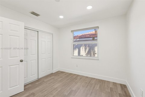 Casa en venta en Plantation, Florida, 4 dormitorios, 216.83 m2 № 2000350 - foto 24