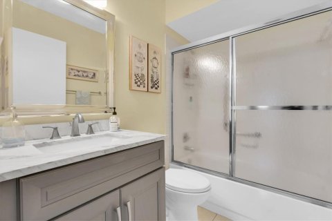 Condominio en venta en Clearwater, Florida, 2 dormitorios, 87.79 m2 № 1658737 - foto 23