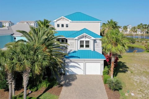 House in Palm Coast, Florida 4 bedrooms, 336.86 sq.m. № 1918848 - photo 1