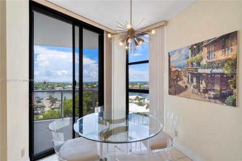 Condominio en venta en Aventura, Florida, 2 dormitorios, 144.93 m2 № 1920450 - foto 19