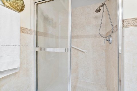 Condominio en venta en Aventura, Florida, 2 dormitorios, 144.93 m2 № 1920450 - foto 27