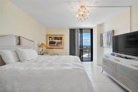 Condominio en venta en Aventura, Florida, 2 dormitorios, 144.93 m2 № 1920450 - foto 20