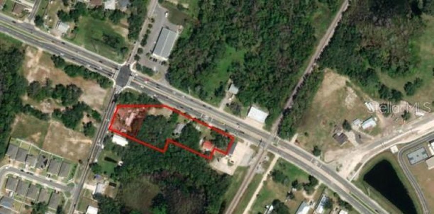 House in Davenport, Florida 3 bedrooms, 114.08 sq.m. № 709214