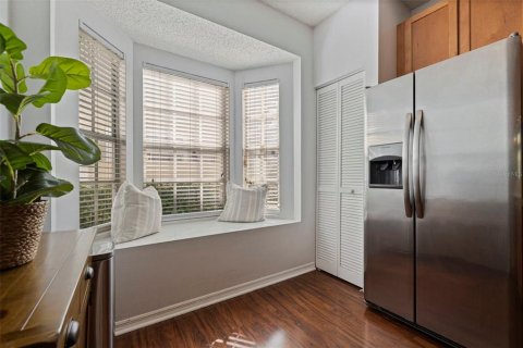 Touwnhouse à vendre à Tampa, Floride: 2 chambres, 97.92 m2 № 2419635 - photo 7