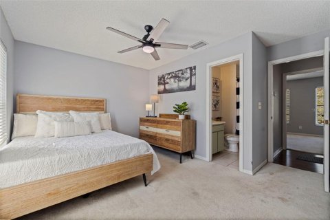Touwnhouse à vendre à Tampa, Floride: 2 chambres, 97.92 m2 № 2419635 - photo 16