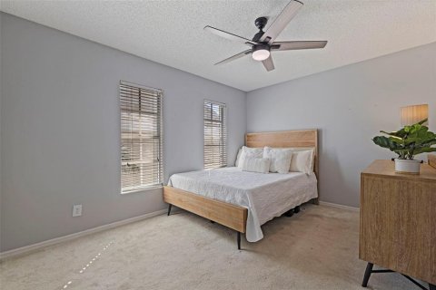 Touwnhouse à vendre à Tampa, Floride: 2 chambres, 97.92 m2 № 2419635 - photo 15