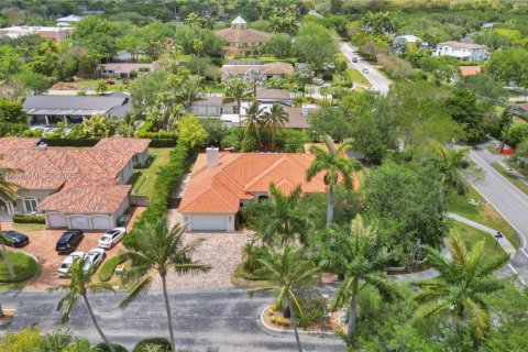 Купить виллу или дом в Пальметто-Бей, Флорида 5 спален, 368.17м2, № 1933845 - фото 12