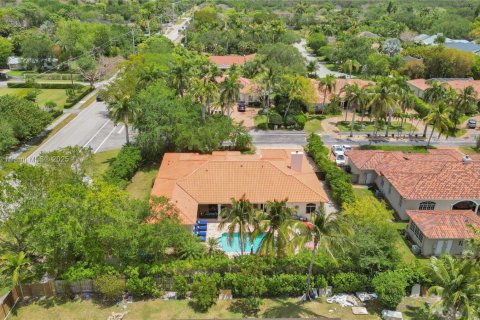 Купить виллу или дом в Пальметто-Бей, Флорида 5 спален, 368.17м2, № 1933845 - фото 5