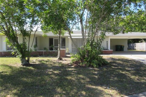 House in Port Charlotte, Florida 3 bedrooms, 168.15 sq.m. № 2237171