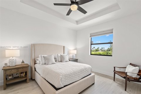 Touwnhouse à vendre à Miami Gardens, Floride: 4 chambres, 164.72 m2 № 2084816 - photo 25