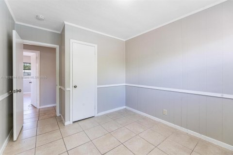House in Lake Park, Florida 3 bedrooms, 132.2 sq.m. № 1802478 - photo 20