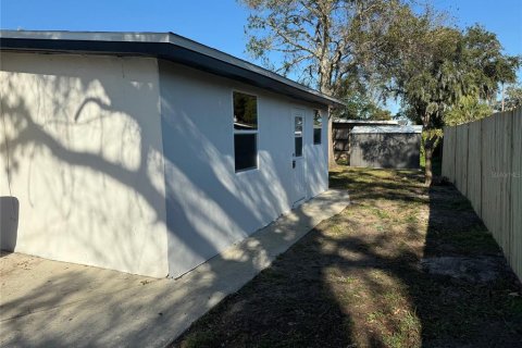 House in Edgewater, Florida 3 bedrooms, 99.5 sq.m. № 1569678 - photo 27