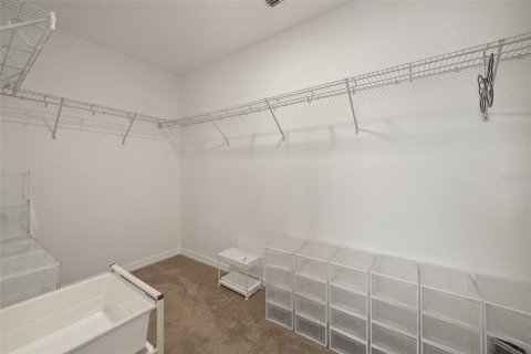 Casa en venta en Wesley Chapel, Florida, 4 dormitorios, 241.64 m2 № 1916237 - foto 24