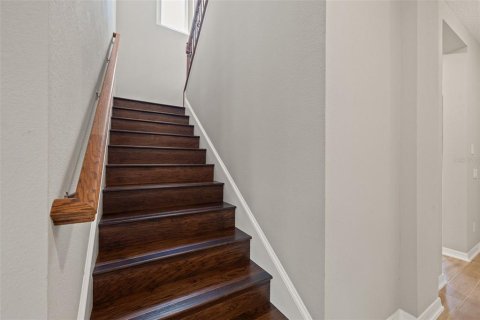 Casa en venta en Wesley Chapel, Florida, 4 dormitorios, 241.64 m2 № 1916237 - foto 18