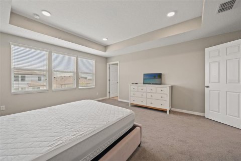 Casa en venta en Wesley Chapel, Florida, 4 dormitorios, 241.64 m2 № 1916237 - foto 20