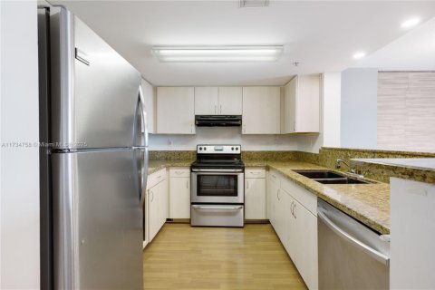 Condominio en venta en Miami, Florida, 1 dormitorio, 75.81 m2 № 1812117 - foto 10